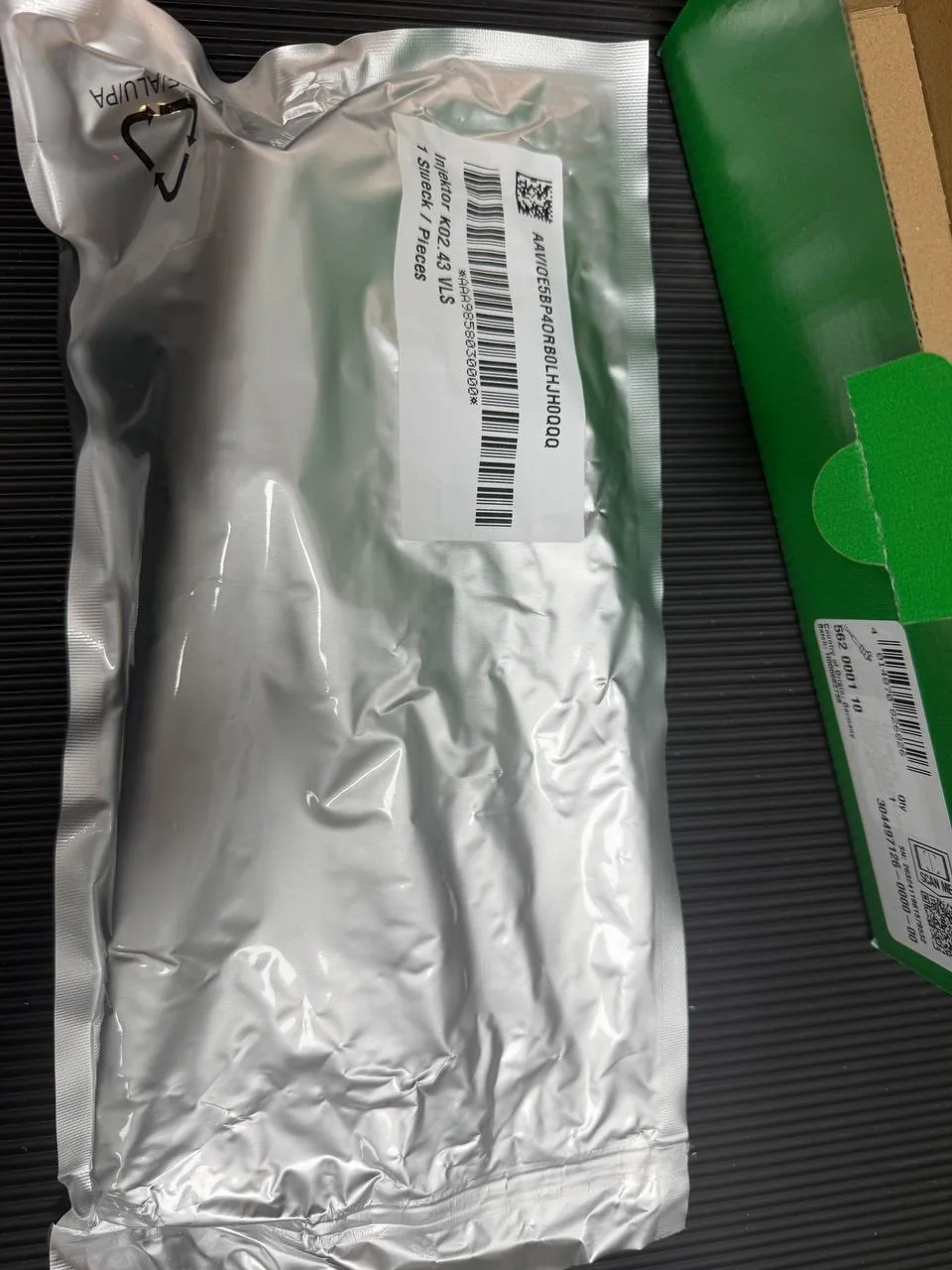 Inyector nuevo Vitesco (Continental VDO) 03L 130 277 B para 1.6 TDI, foto 3